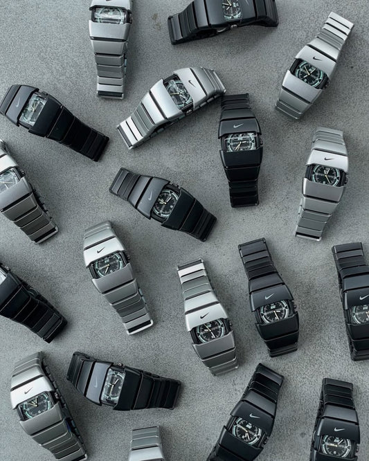 D-LINE ANALOG WATCH