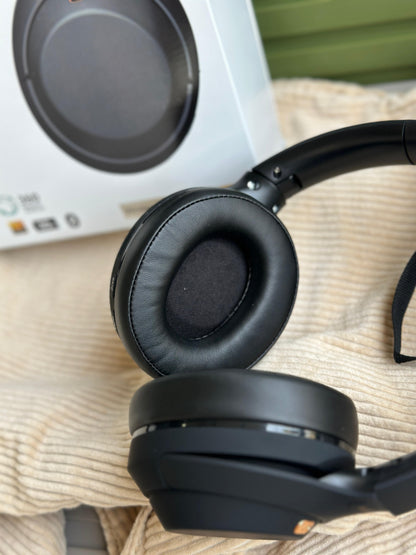 HEADPHONES
